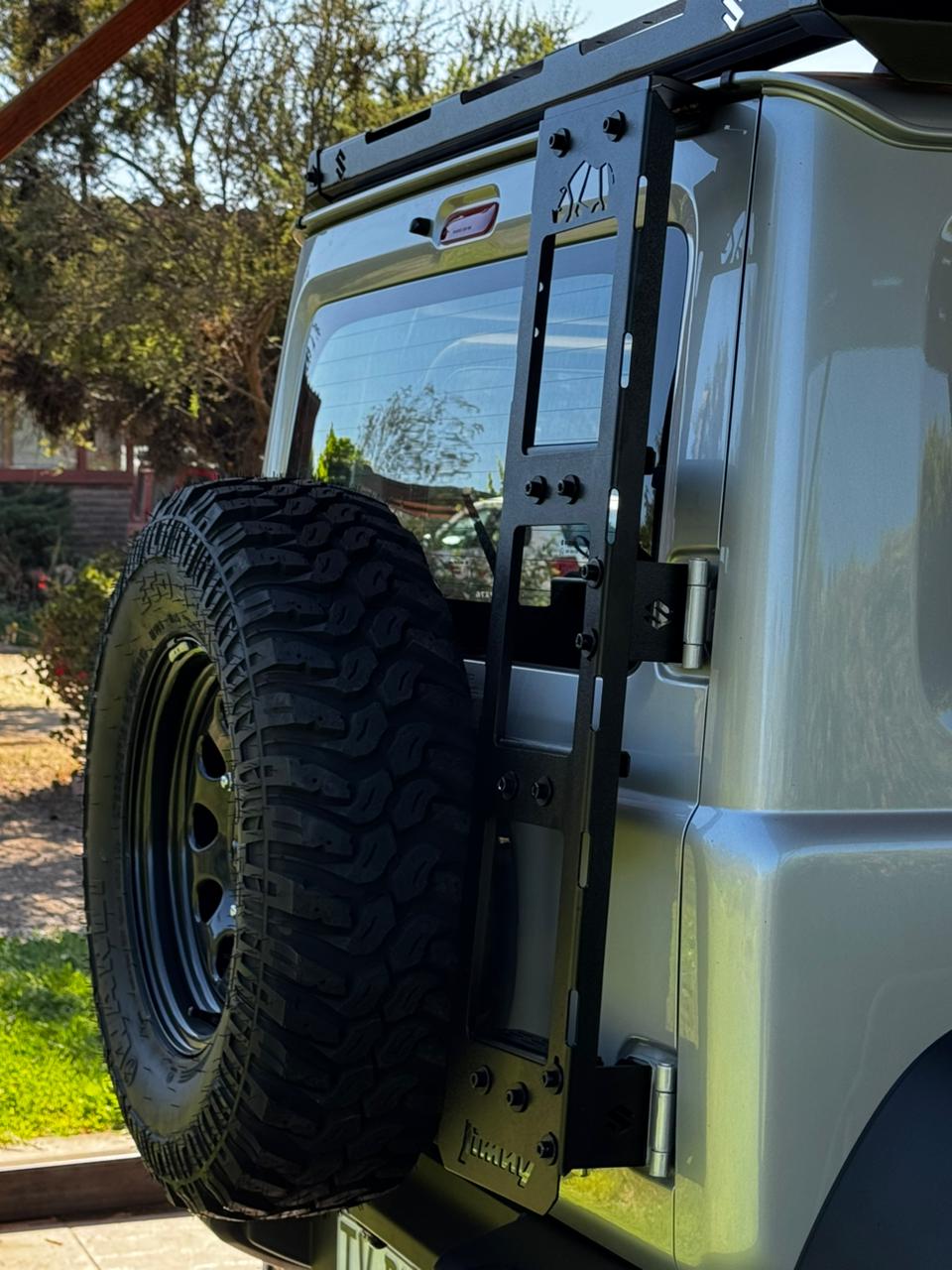 ESCALERILLA JIMNY
